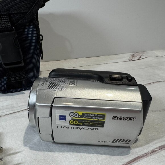 Sony Handycam DCR-SR47 HDD Video Camera 60GB 60x Zoom Camcorder Tested - Picture 5 of 8